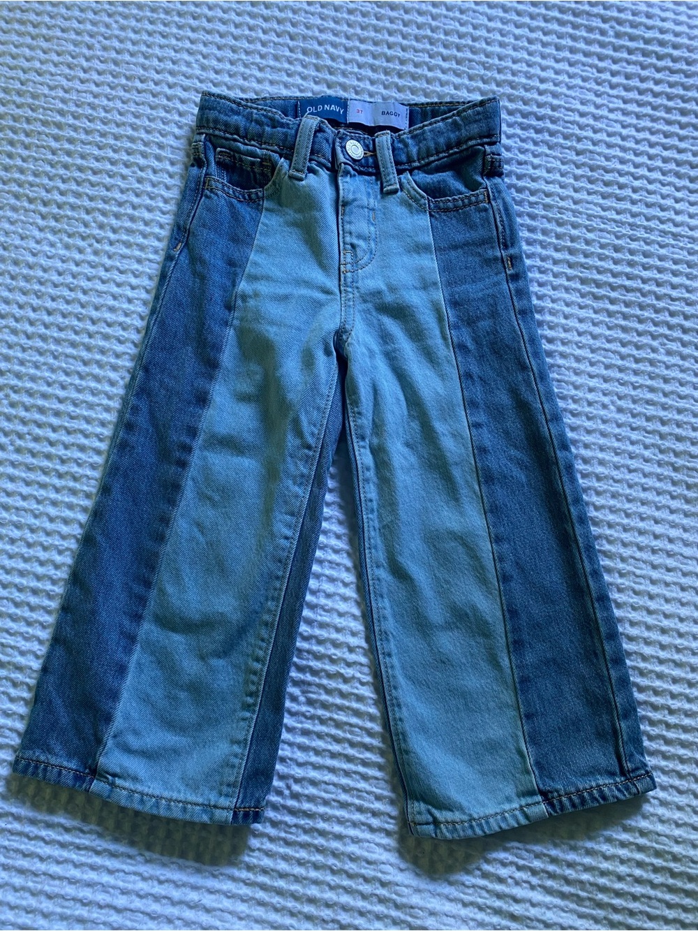 Old Navy Wide-Leg Jeans 3T